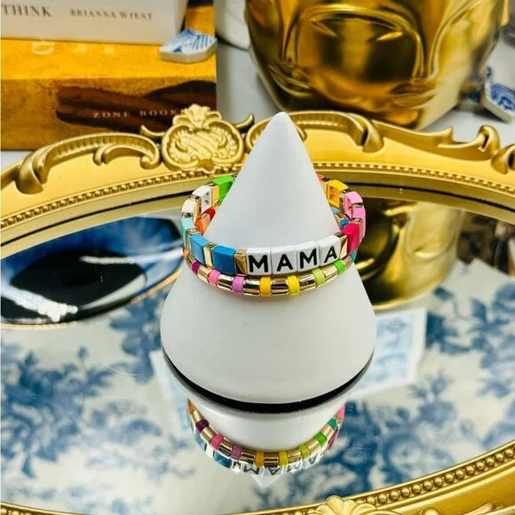 🆕 ROXANNE ASSOULIN 🧿 Set of Two Bracelets - MAMA Rainbow Bracelets - Picture 10 of 16